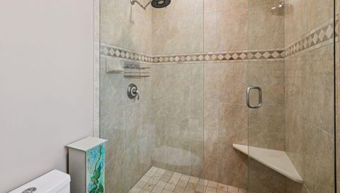 5833 Creek Valley Rd