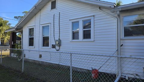 4710 Springfield Blvd