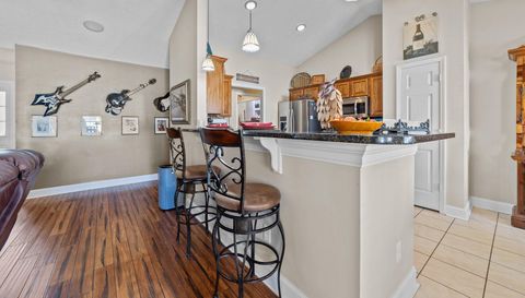 200 Silverbelle Blvd