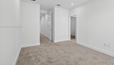 4101 Oak Pl