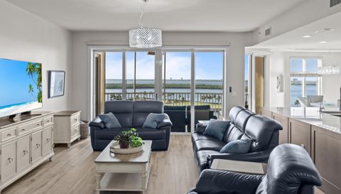 6061 Silver King Blvd