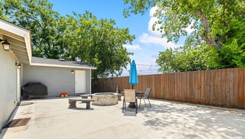 730 S Mesquite Ave