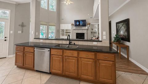 12226 E Border Oak Dr