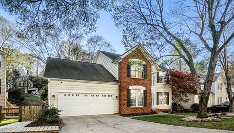 6239 Skyline Dr