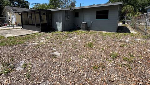 1930 WALTON STREET S