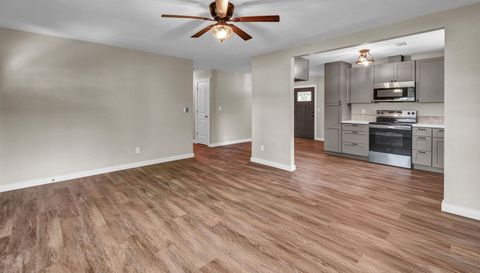 4922 County Road 937b