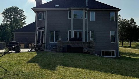 6N274 W Ridgewood Ln