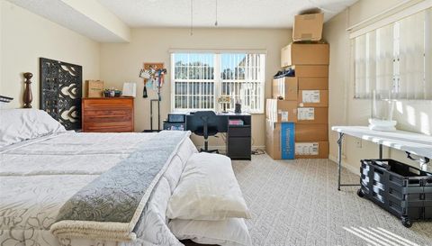 110 N TREMAIN STREET