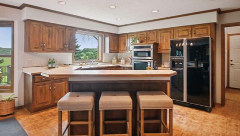 11292 Mount Curve Road