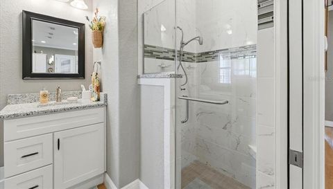 708 TEABERRY TRAIL