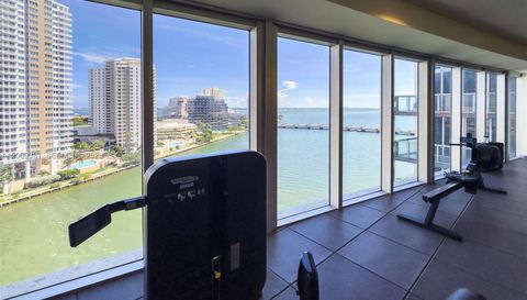 465 Brickell Ave
