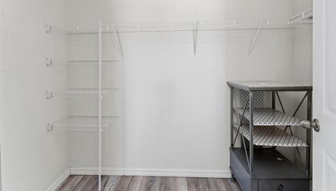 10019 Geese Trail Cir