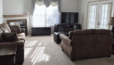 6363 Pinehurst Point