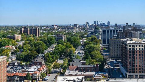 232 N Kingshighway Boulevard