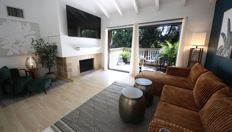 546 Woodside Oaks