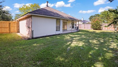 2807 Custer Dr