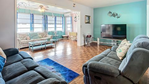 1790 Pomelo Dr