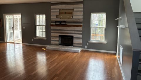 226 N Orchard Farms Ave