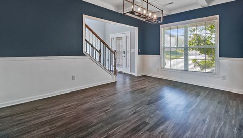 2044 Wooded Mountain Ln