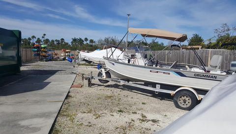 771 SW South River Dr 102