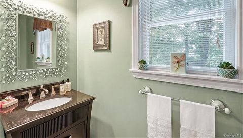2 Whitman Pl
