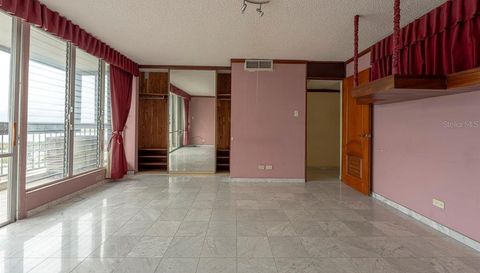 4735 ISLA VERDE AVENUE AVENUE