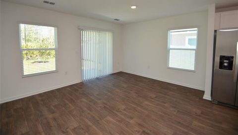 25 HULETT WOODS ROAD