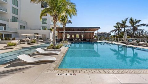 1020 SUNSET POINT ROAD