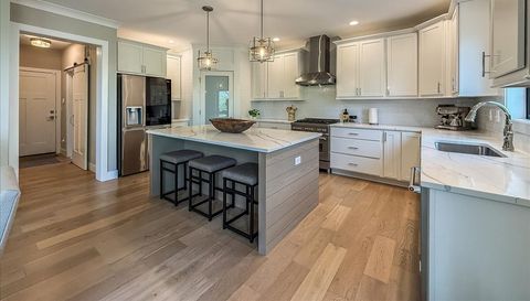 506 Silver Lake Court