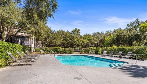 8517 ISLAND BREEZE LANE