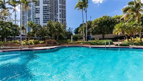 3500 Mystic Pointe Dr