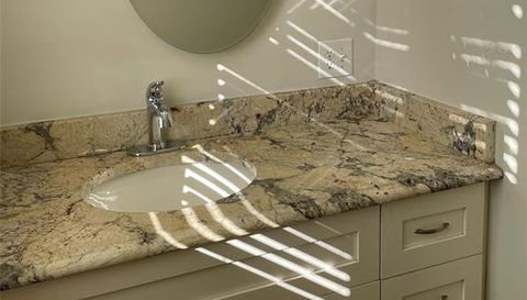 1806 W MORRISON AVENUE