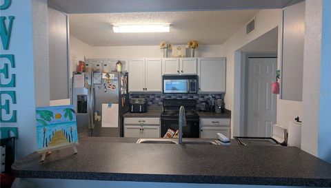 10740 KEYS GATE DRIVE