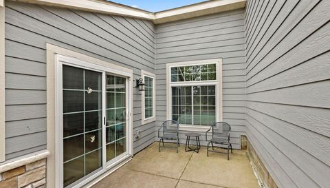 9949 Tamarack Cove