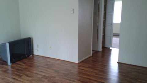8137 Pine Island Terrace