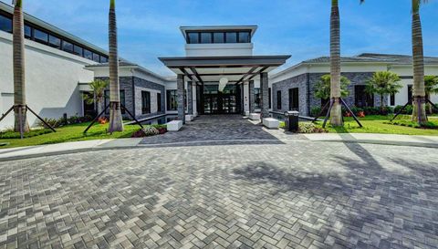 8299 Fishhawk Falls Court