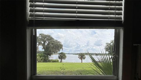 243 S CENTRAL AVENUE