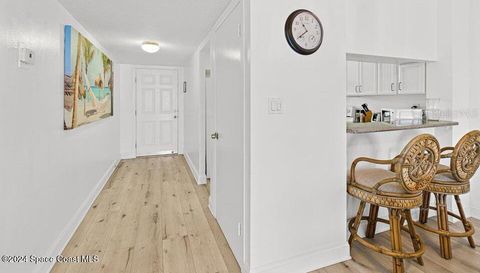 7520 RIDGEWOOD AVENUE