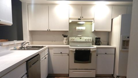 11430 SQUIRE WAY Lane