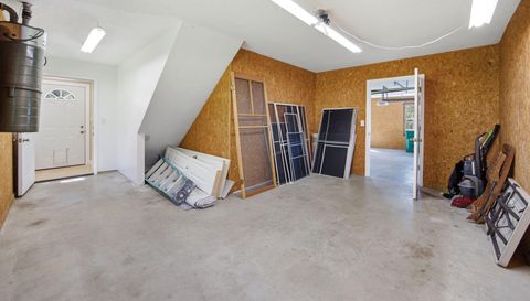 29 Small Mountain Dr