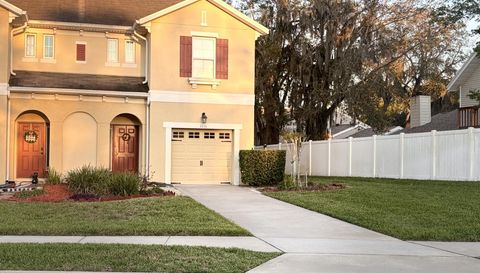 1111 Peterson Pl