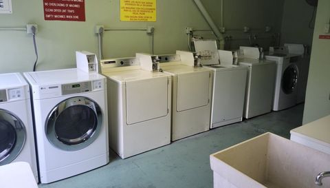 3300 Springdale Boulevard