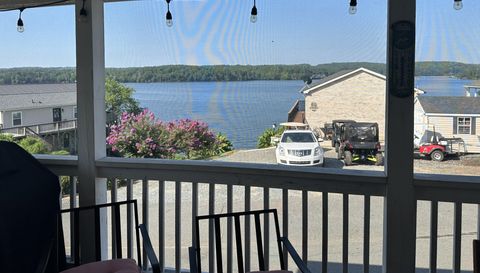195 Grand View Dr