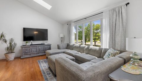 15581 Frances Lane