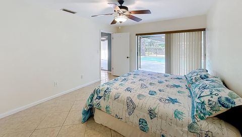 3944 NW 40th Ct