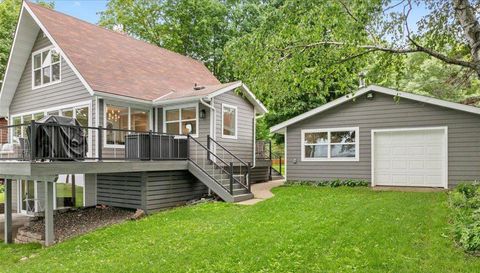 1725 White Cloud Drive N