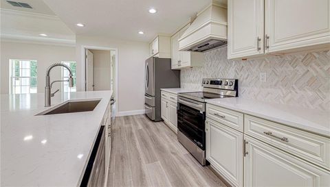 157 S LAKEVIEW DRIVE