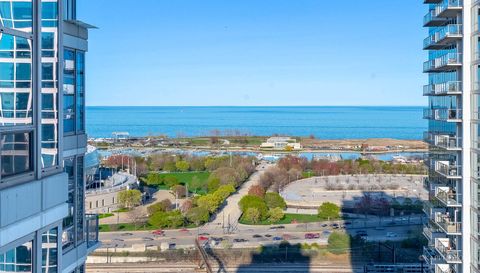 1600 S Prairie Avenue