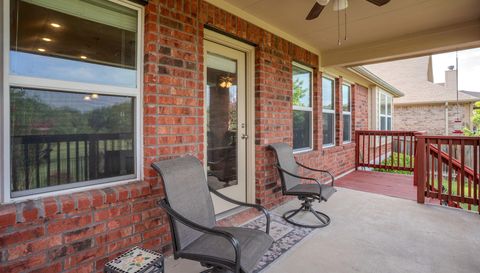 6906 Cedar Breeze