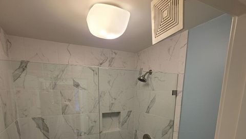 2030 Lenox Cove Cir NE